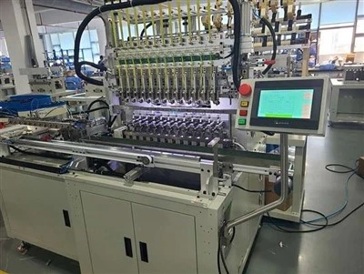 Volledig 12-assige wikkelmachine met automatische laad- en tapfunctie